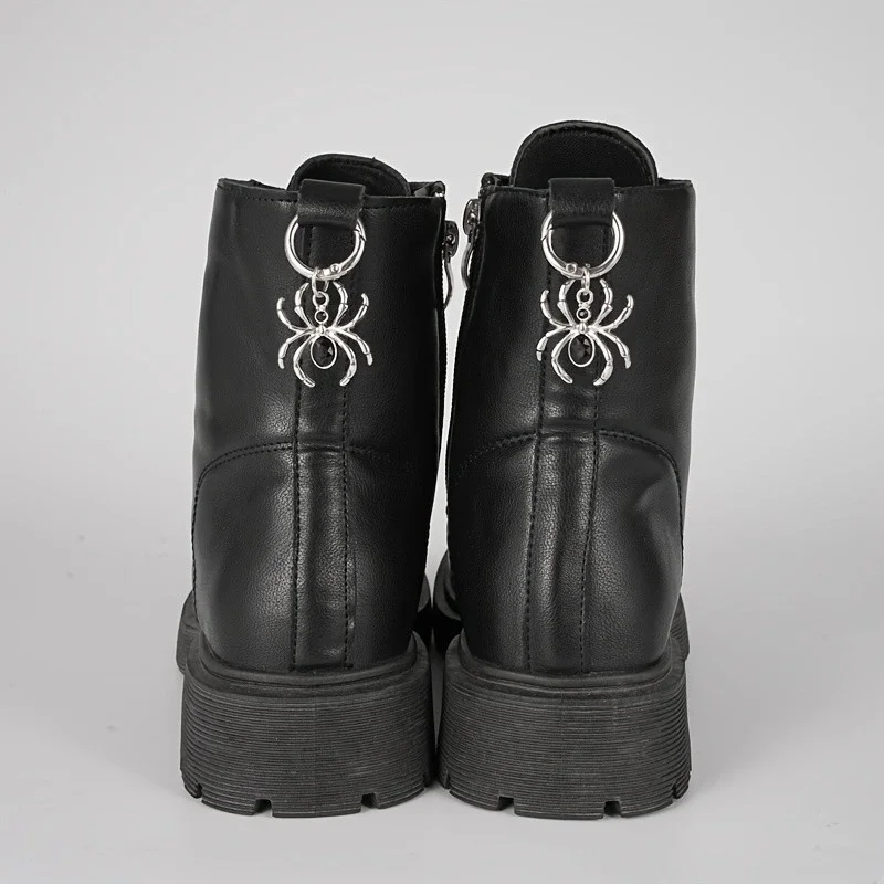 2Pcs Gothic Silver Spider O-ring Metal Shoe Pendant Punk Boots Detachable Hanging Accessories
