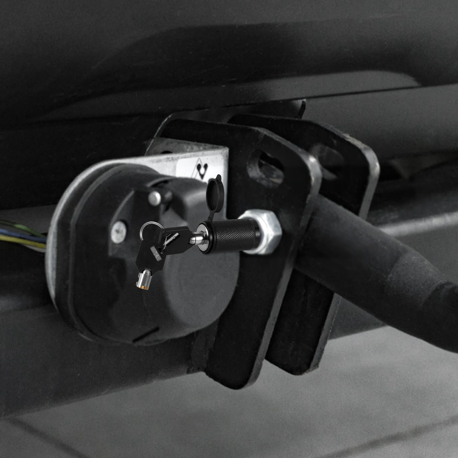 

High-Strength Replacement Set With Key For Towing Security Durable Hitch Receiver Lock Heavy Duty Trailer