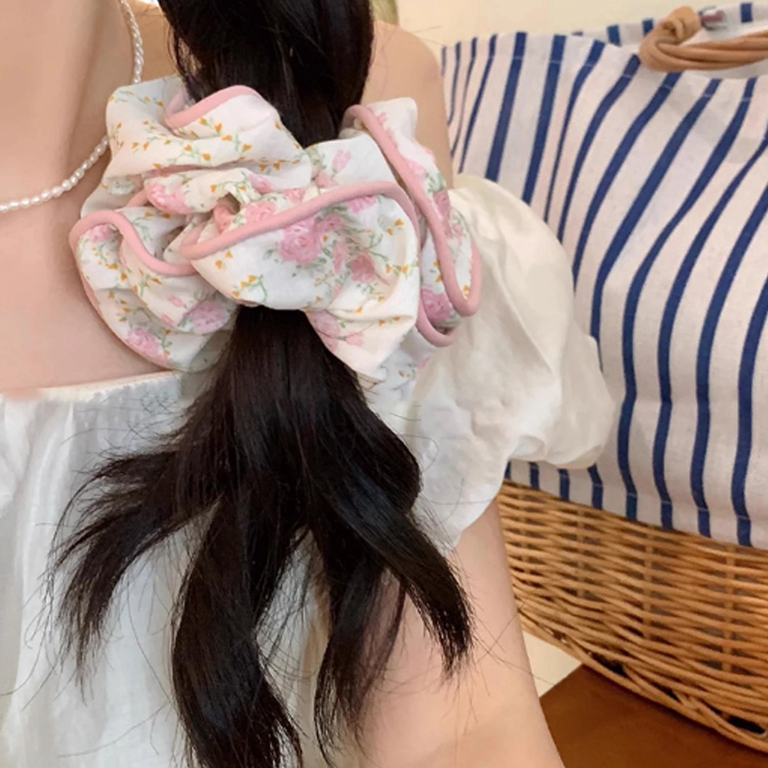 

Korean Fashion Style Cute Scrunchies For Girls Candy Color Hairties for Bun Hairstyle Hair Accessories for Women Headwear Spring