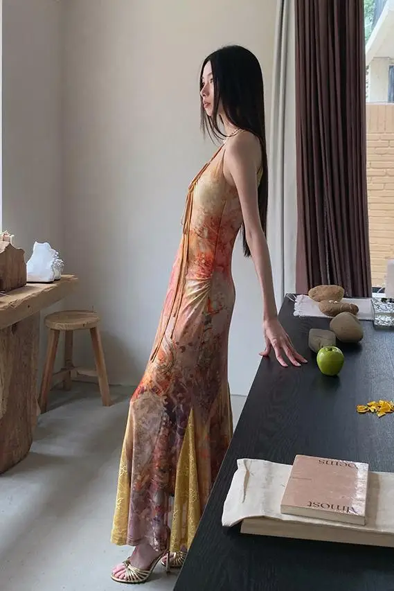 Vestido de encaje estampado retro para mujer en primavera y verano, dorado con espalda y cuello colgante, falda ajustada de cola de pez