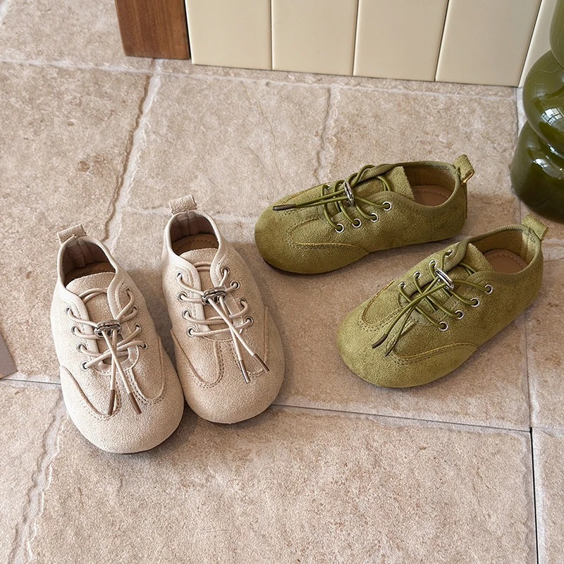 Kids Casual Sneakers Lace‑Up Children Flats Leather Shoes Soft Sole Retro Style Boys Girls Outdoor Running Shoes Size 23-33