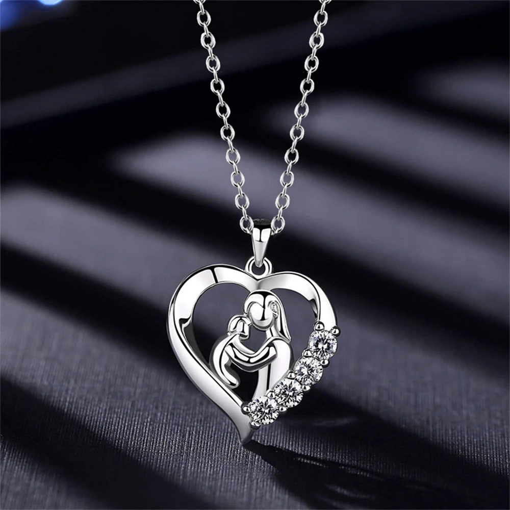 Exquisite Mother and child are concentric Pendant Necklace For women Heart Inlaid Zircon Shiny Romantic Necklace Fine Jewelry