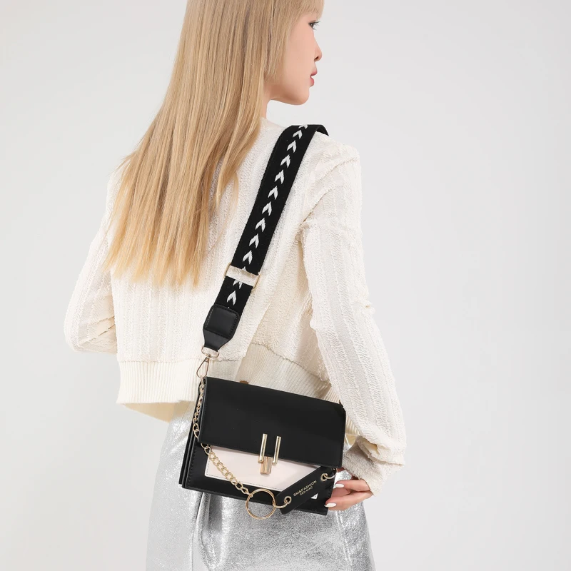 2024 spring new color contrast fashion PU shoulder bag, suitable for business commute shopping party friends