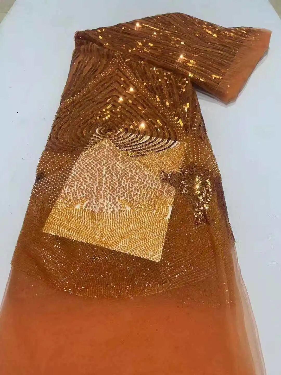 نسيج الدانتيل الأفريقي 2025 الترتر مطرز التطريز العريس النيجيري الزفاف عالية الجودة الفرنسية تول أقمشة الدانتيل لحفل الزفاف