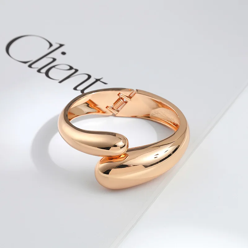 New Arrival Trendy Smooth Stainless Steel Water Drop Bangle for Women Personality Cuff Bracelet Jewelry Accessory Colorfast Gift