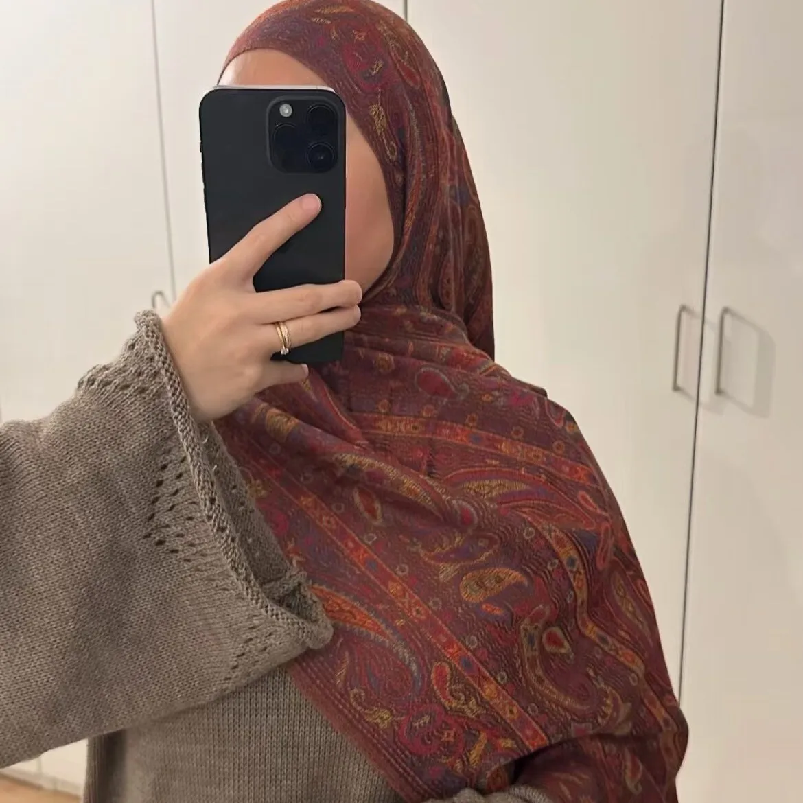 

Hot-Selling Women Winter Paisley Soft Scarf Women Jacquard Tassel Scarf Cashew Printed Scarves Tassel Shawl