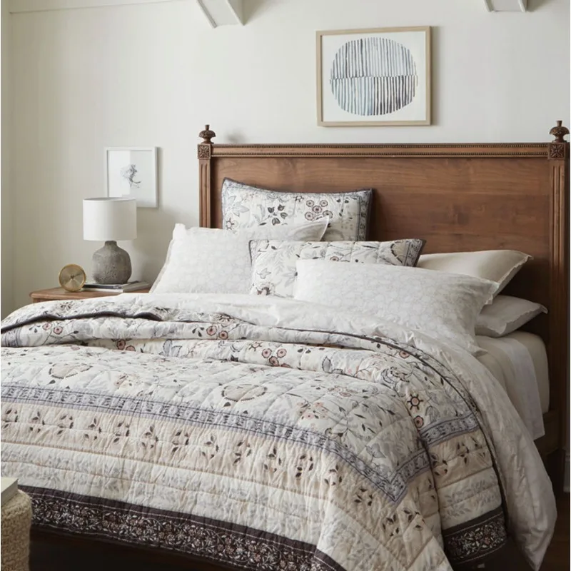American-style country solid wood double bed, carved , master bedroom , wedding , villa hotel bed