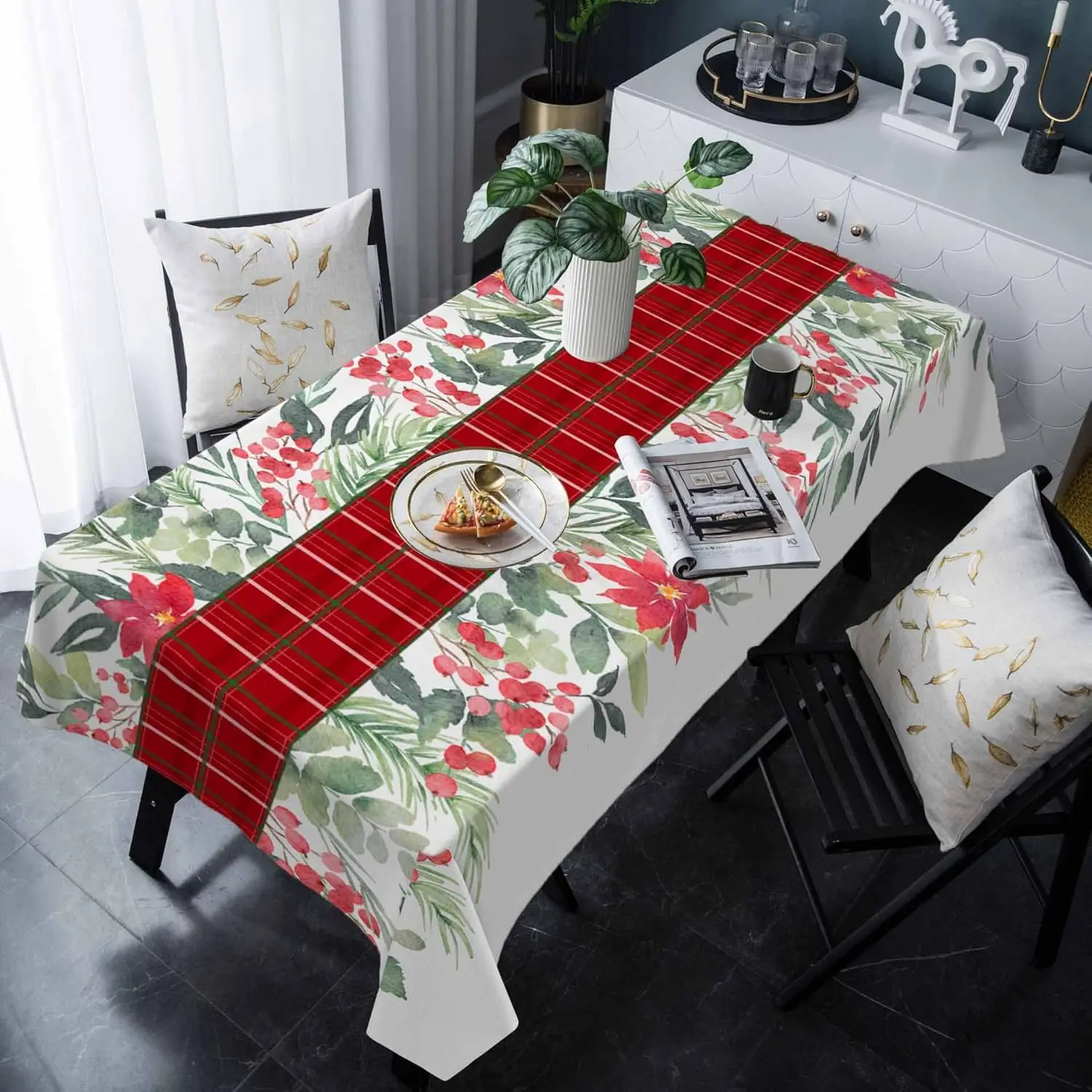 Christmas Poinsettia Berry Red Plaid Tablecloth for Table Decor Reusable Winter Kitchen Dining Tablecloth Navidad Decorations