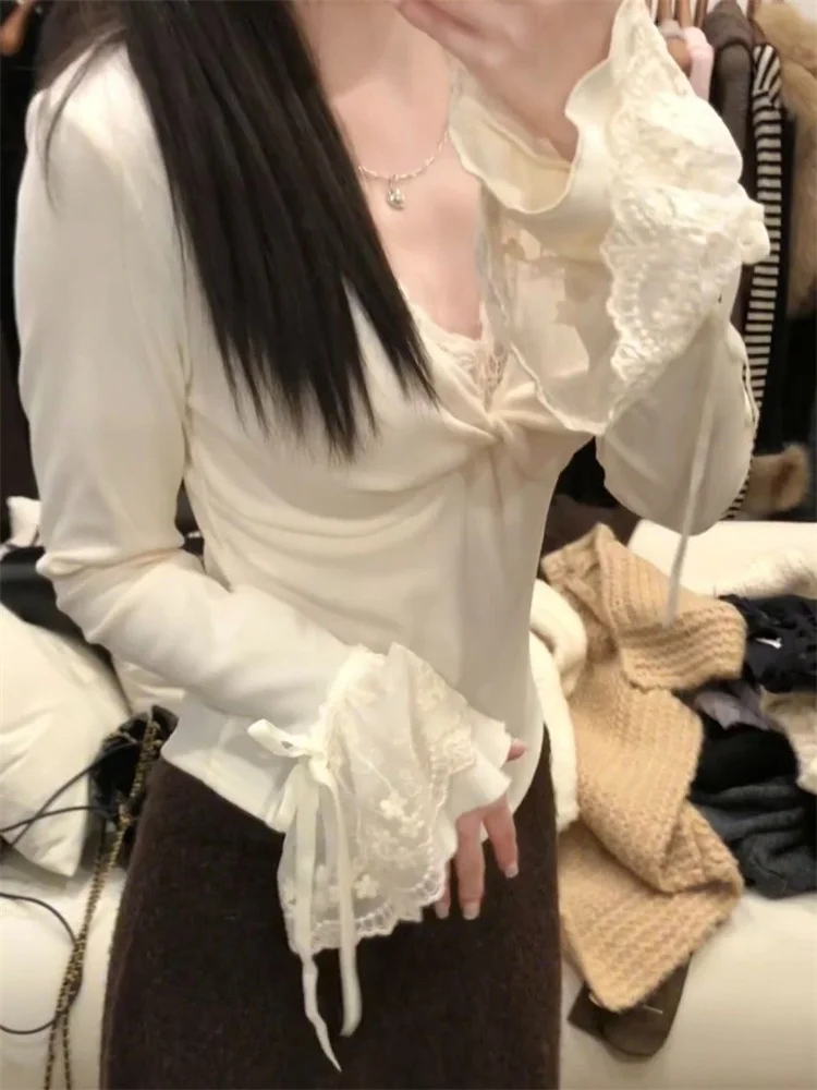 Sexy Lace Splicing Flared Sleeves Top Women's V-neck Long Sleeve T-shirt Fashion Slim Bodycon Modal Female Vintage Tshirt Tees