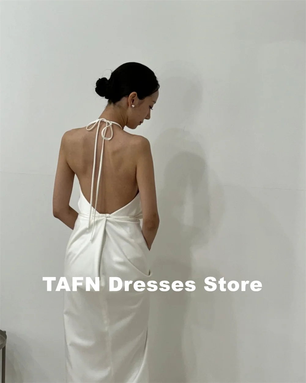 Tafn coreia simples elegante sem mangas vestidos de recepção de casamento sessão de fotos a linha halter sem costas vestido de noiva personalizado