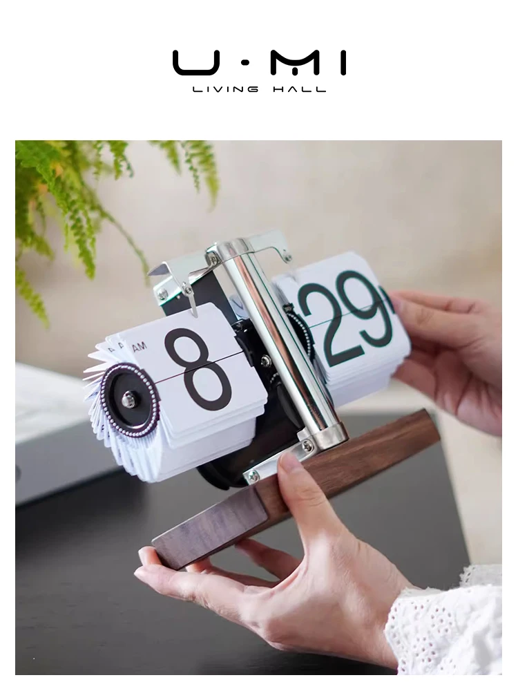 U Mi LIVING · Walking | Clock Modern Solid Wood Retro Creative Automatic Flipping Mechanical Desktop Ornament