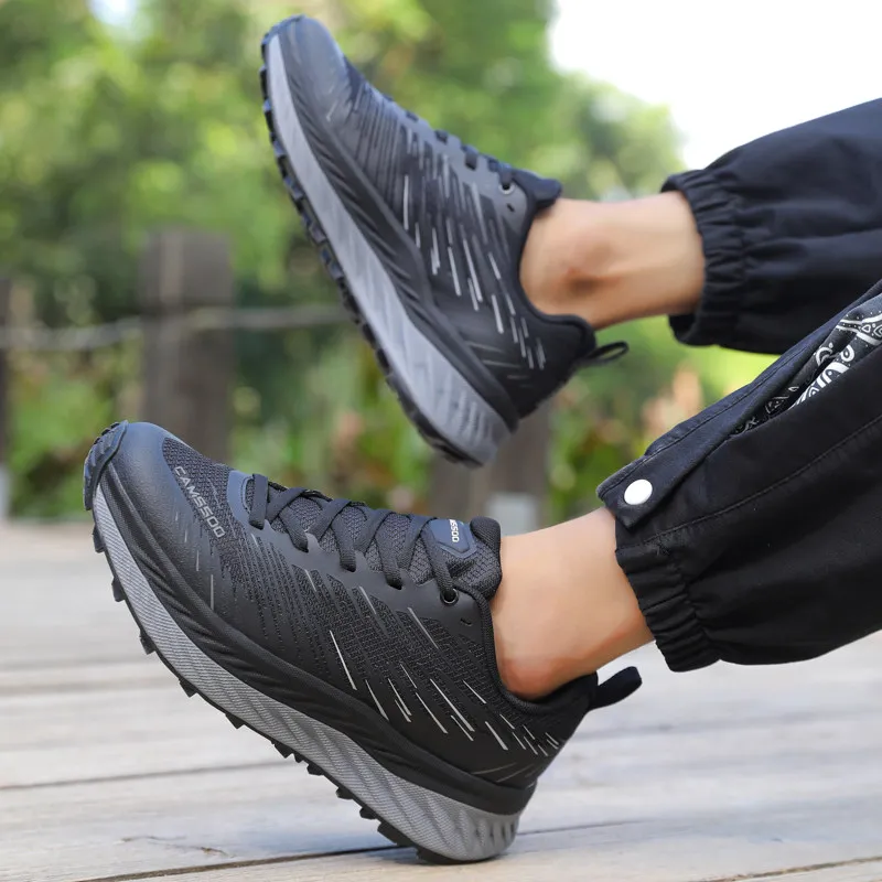 Men's Comfortable Anti-Slip Walking and Jogging Shoes Hiking Sports Shoes Mountaineering and Rock Climbing Sports Shoes