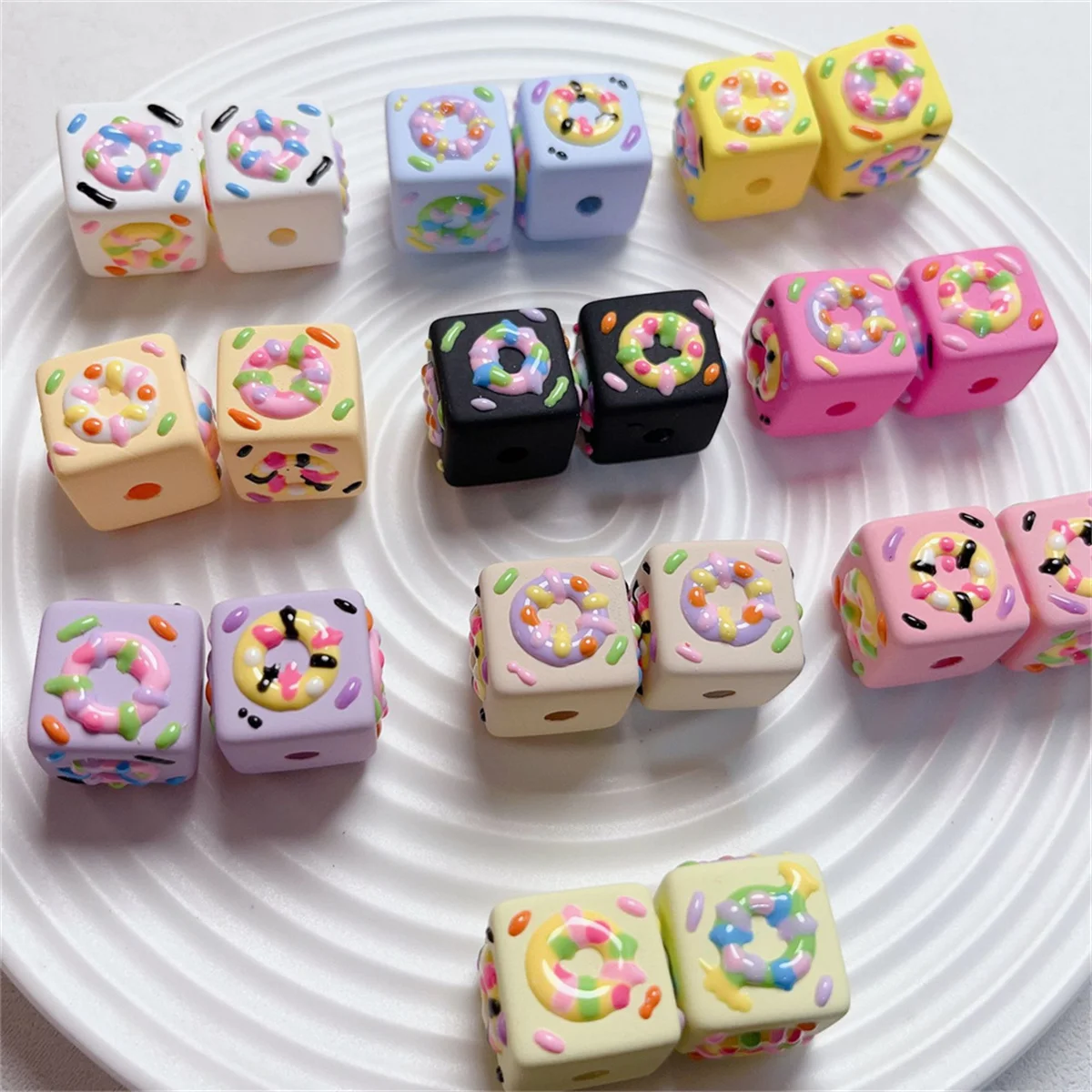 Cute Acrylic Hand-painted Square Donut Beads DIY Handmade Mobile Phone Chain Accessories Bracelet Necklace Pen Beads Material