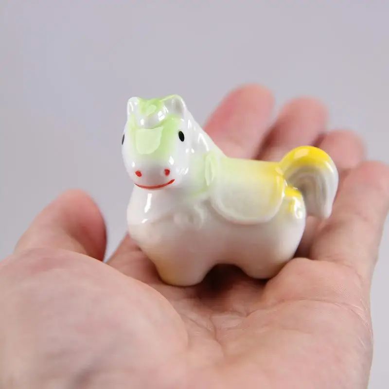 Soporte de Cerámica para Palillos con Diseño de Caballo del Zodíaco Chino, Decoración para el Hogar, Soporte de Cerámica para Palillos y Cucharas, Artesanía