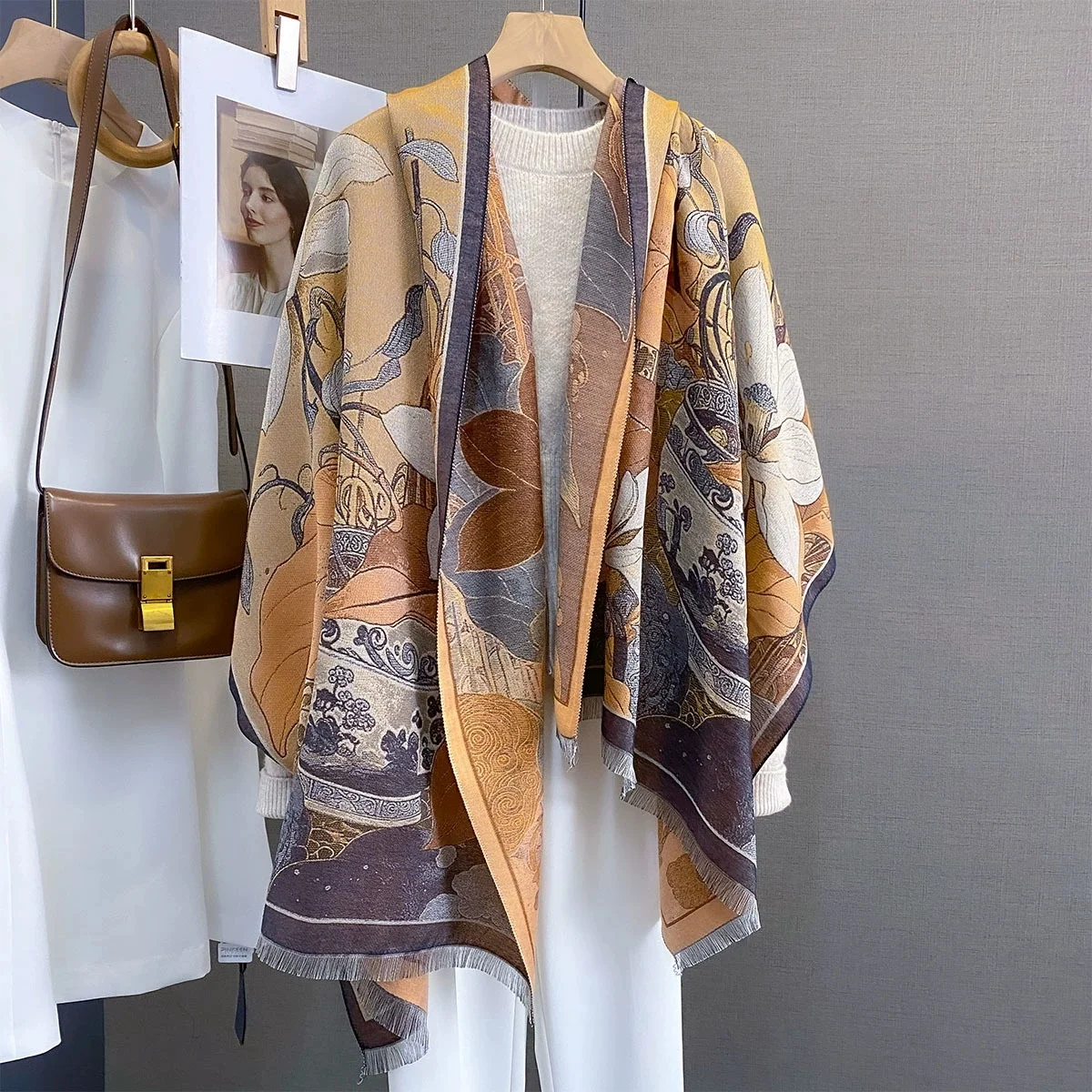 

Роскошное теплое кашемировое пончо 2025 года, шикарная шаль, украшенная необычными принтами, идеальное зимнее одеяло Echarpe