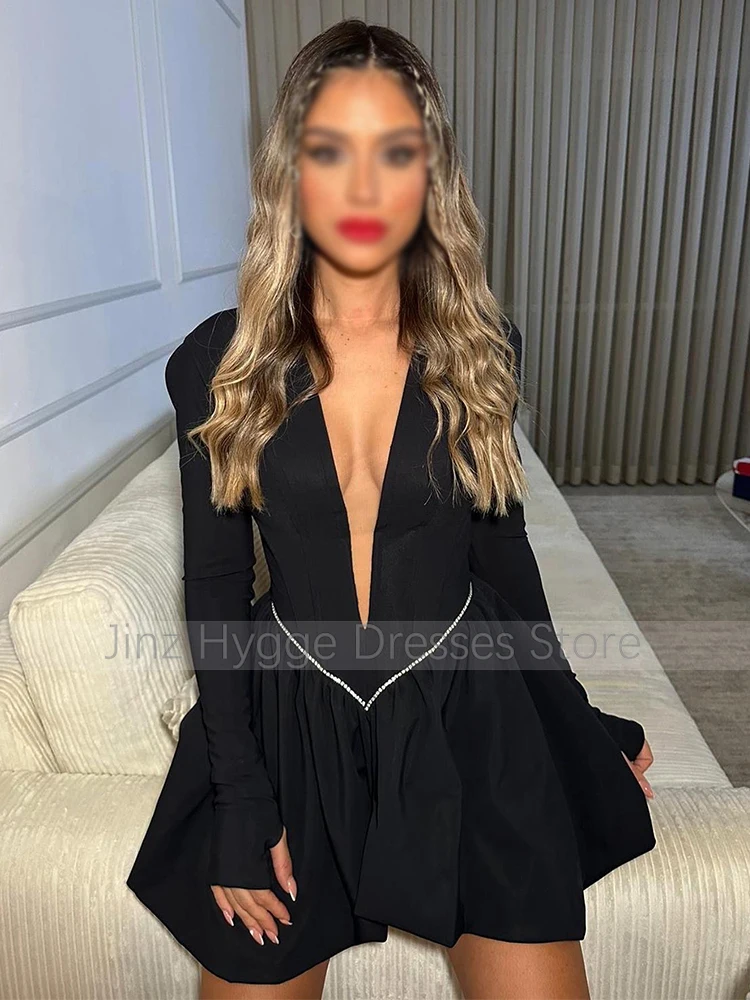 Black Cocktail Dress Mini Long Sleeves Deep V Neck Sexy Cocktail Gowns for Women 2024 A Line Crystal Short Evening Party Dresses