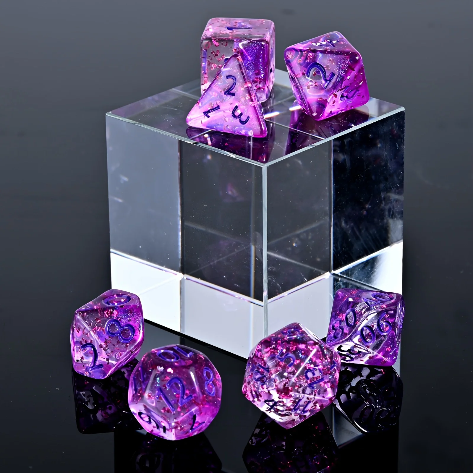 7pcs DND  Mini  Resin  Dice Set,Shiny Sharp Edged Resin Dice Inside,7 Piece Polyhedral Dice Set for Roleplaying,New Year\'s Gift