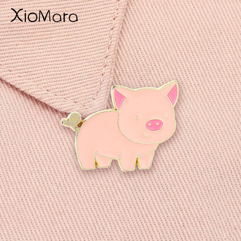 

Cute Chubby Pink Pig Enamel Pin Cartoon Lovely Wind-up Pig Kawaii Animal Brooch Lapel Badge Fashion Jewelry Gift for Friends