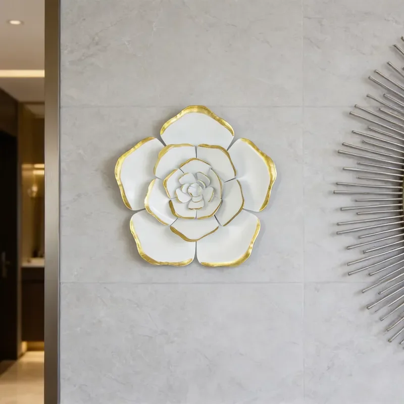 Elegant Modern Metal Floral Wall Decoration with Golden Edges 3D Wrought Iron Floral Wall Art for Living Rooms and Homes