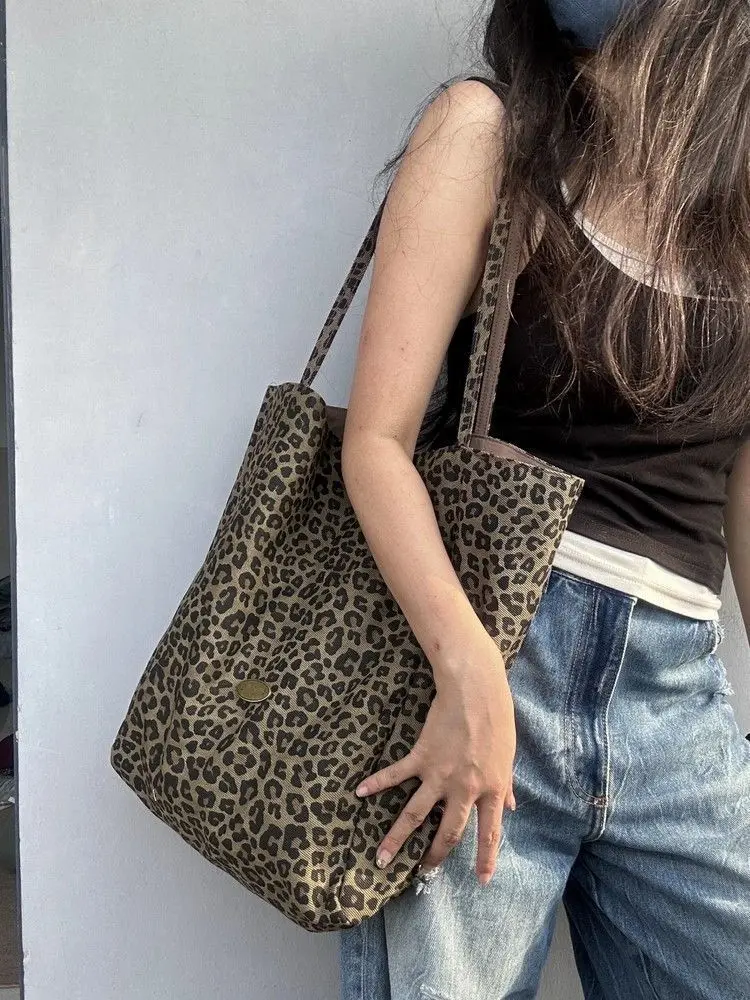 GAINNY Y2k Vintage Leopard Tote Bag Women Large Capacity Canvas Shoulder Bag for Work Shopping Korean Fashion University Bag