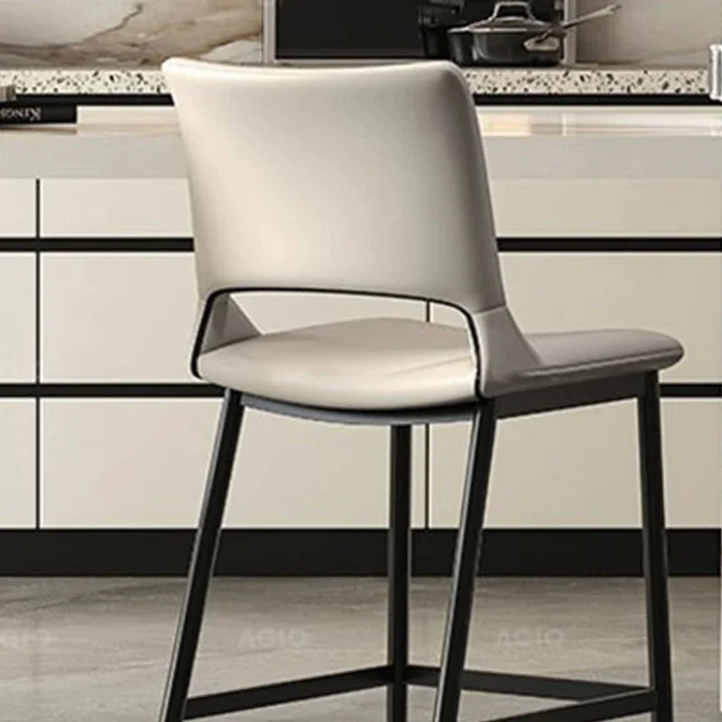 Light Luxury Bar Chairs Made of Genuine Leather Modern Minimalist High Legged Bar Stools Island Stools Backrest Furniture