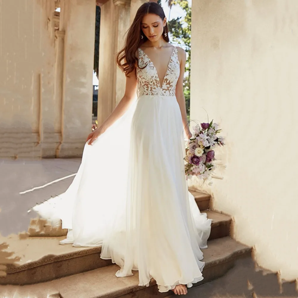 LoveDress Sexy Brautkleider mit tiefem V-Ausschnitt, ärmellos, Spitze, Applikationen, Strand, rückenfrei, Brautkleid, Reißverschluss, Chiffon, individuell gestaltet