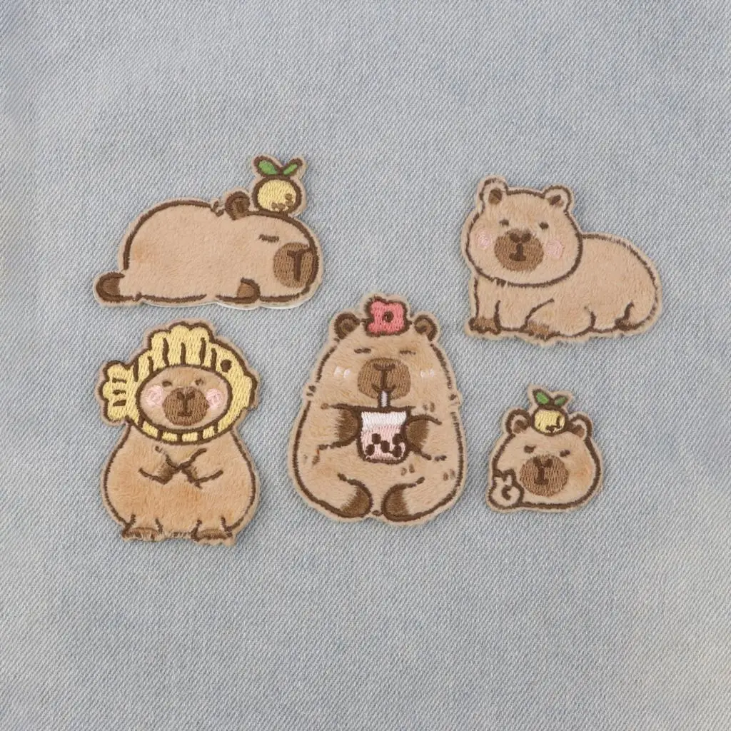 

Cute Capybara Embroidered Magic Patch For Clothing T-shirt Bag Cool Patches On Clothes DIY Badges On Backpack 5PC/SET