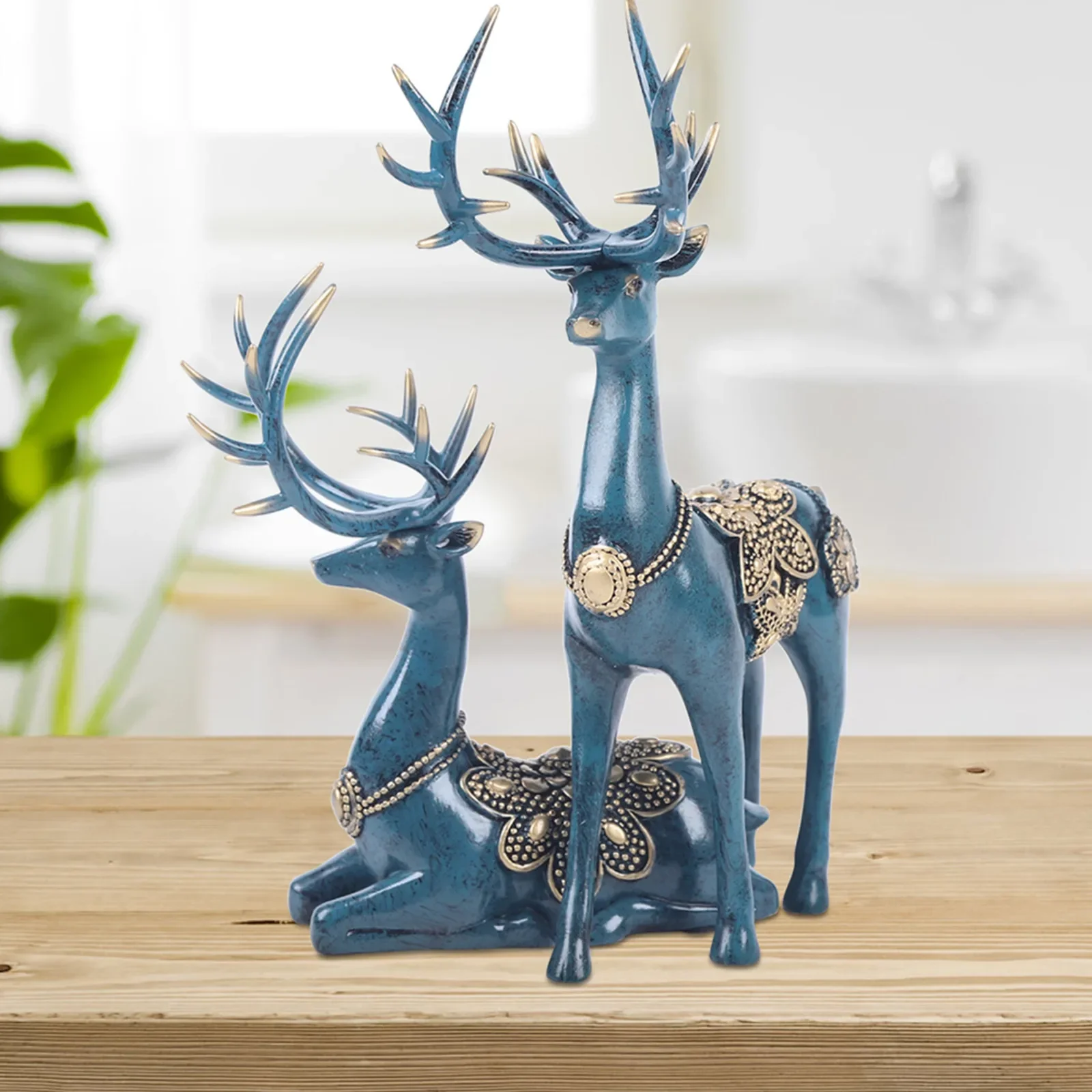 New Reindeer Statue Resin Deer Figurine Sculpture Ornament  Office Art Decoration