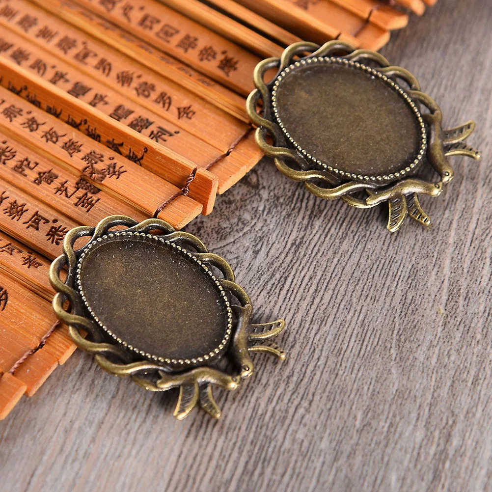 50Pcs High Quality Alloy Pendant Trays DIY Jewelry Kit Vintage Oval Blanks for Custom Gifts Unique Design DIY Jewelry Tray