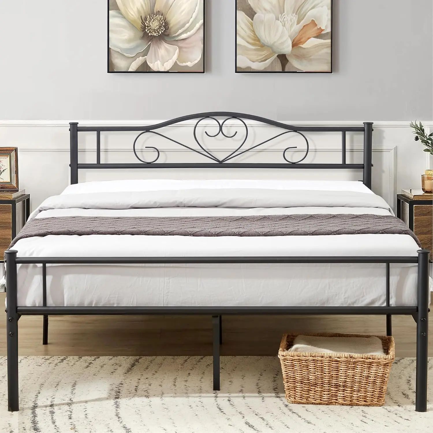 

VECELO Metal Platform Bed Frame with Headboard & Footboard, Steel Slats Mattress Foundation, No Box Spring Needed, Queen