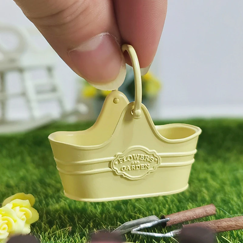 1PC 1/12 Dollhouse Metal Flower Bucket Basket Shopping Basket Fairy Garden Decoration Micro Landscape Scene Construction Props