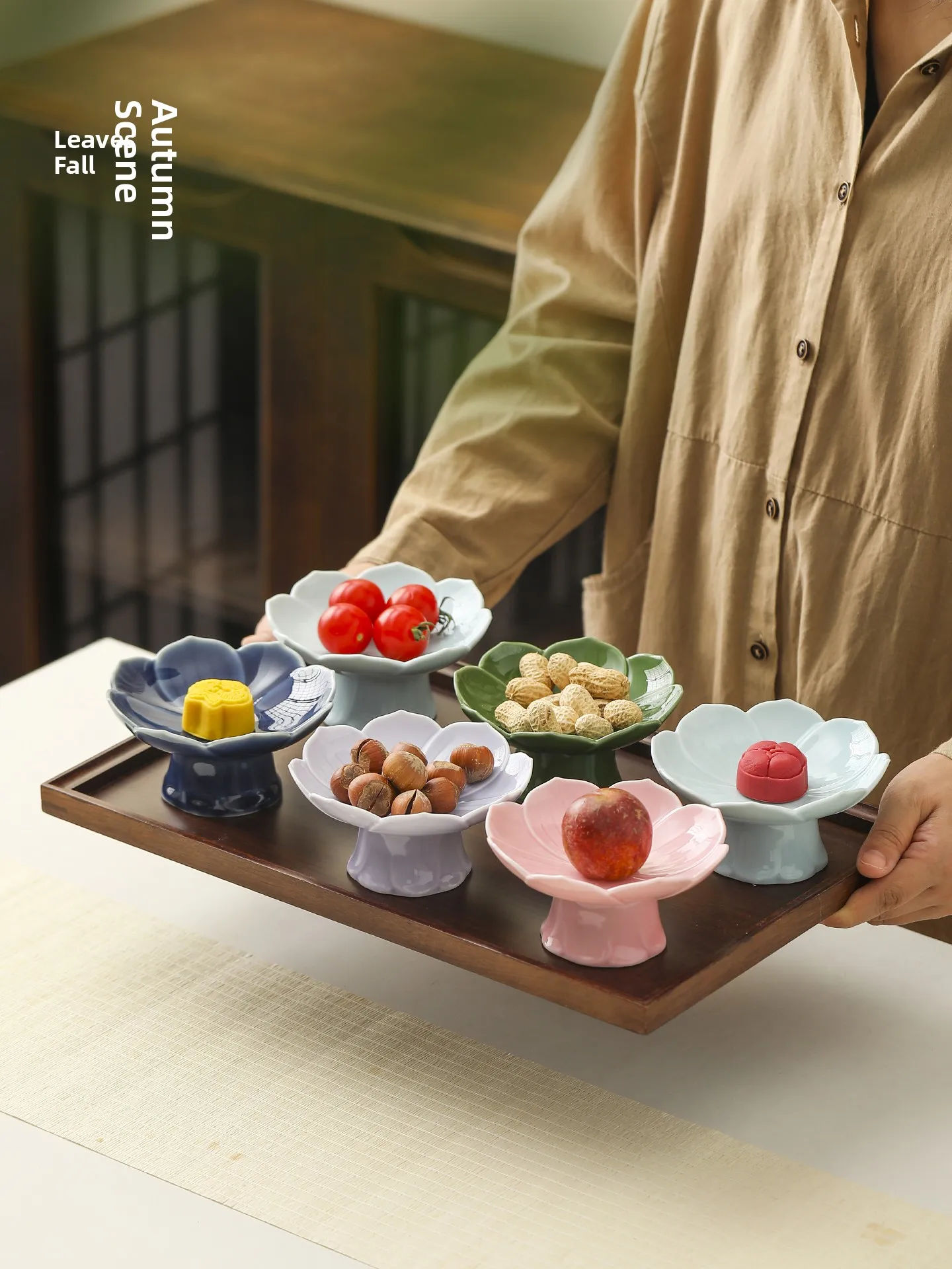 レトロな中国風セラミック高足フルーツトレイ禅蓮デザイン茶菓子皿家庭用ケーキトレイ花柄サービングディッシュ