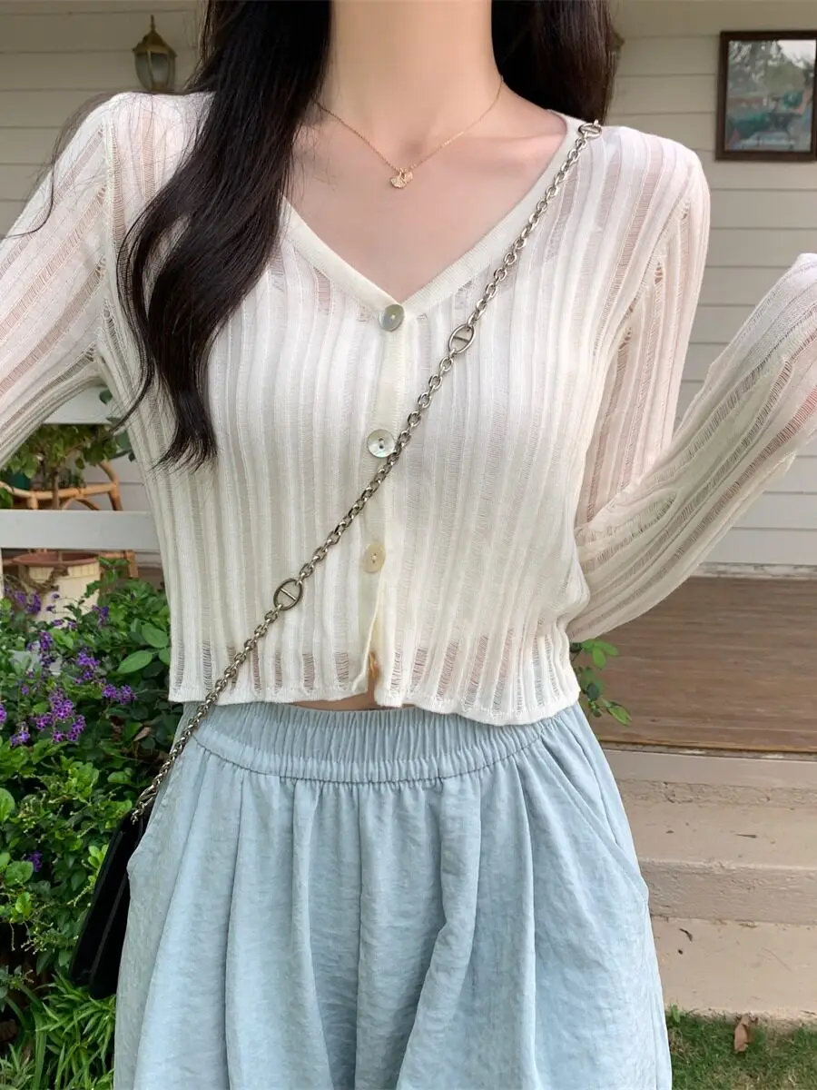 

Thin V-Neck Hollow Out Sun Protection Cardigan for Women Korean Style Sweet Fashion Long Sleeve Slim Tops Versatile Knitwear