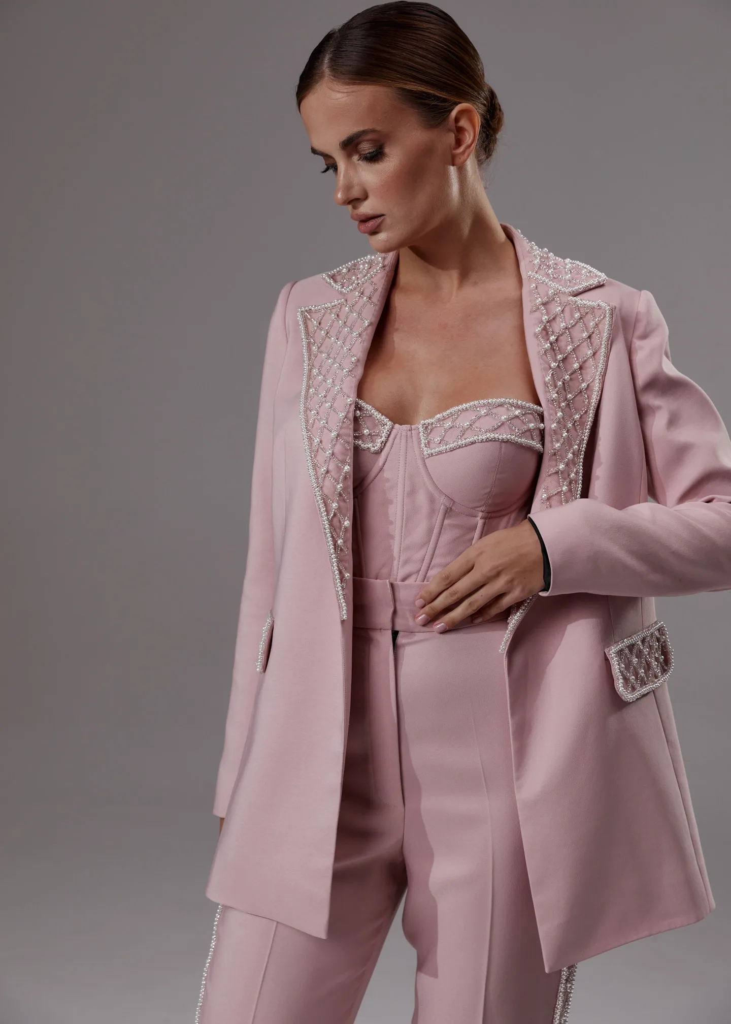 Women's Dresses Suit Gowns Elegant Appliques Peaked Lapel Jacket Coat And Pants For Female Satin 3 Pieces Suit Customized W3