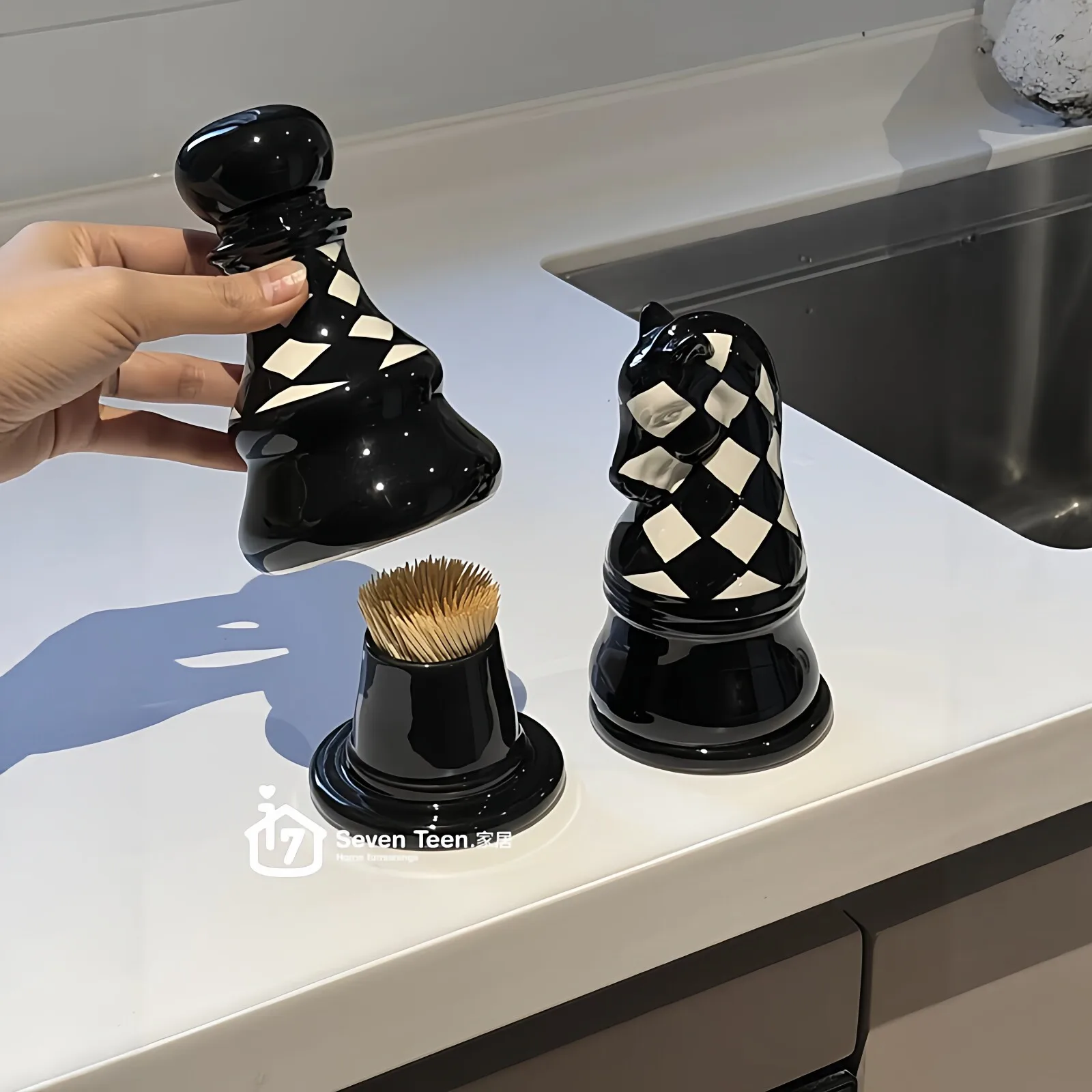 Creative Luxury Ceramic Chess Toothpick Holder Desktop Decorative Figurine