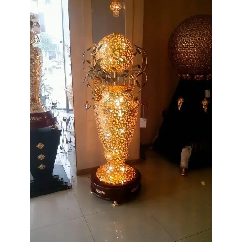 Style Golden Contemporary Crystal & Metal Round Table Lamp Hotel Home Wedding Decorative Lighting