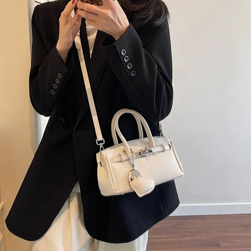 Hot Selling Styles Designer PU Square Bag Fashionable Zipper Women's Shoulder Bags Versatile Commuting Work Travel Wallet