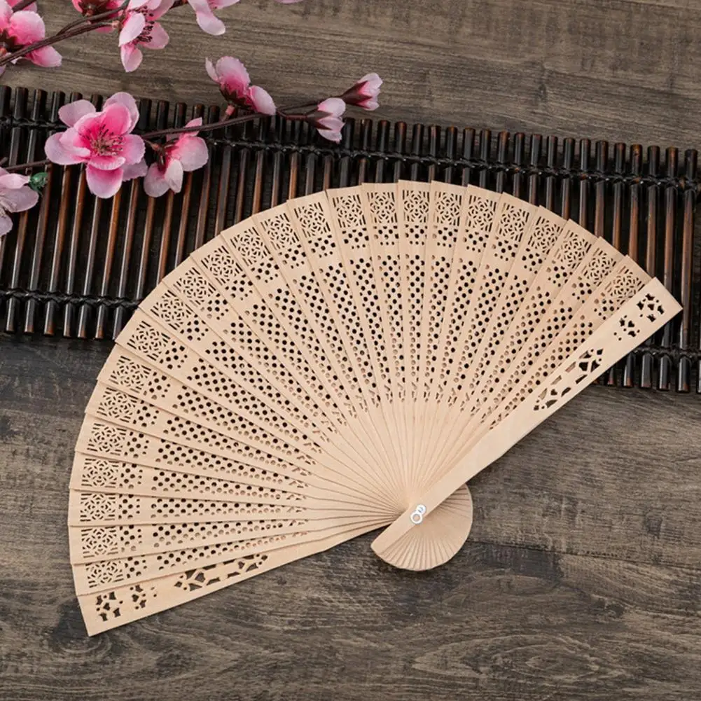 8-Inch Chinese Style Hollow Ribs Catwalks Sandalwood Folding Fan Dance Potable Collapsible Handheld Fan Performanc Fan abanico