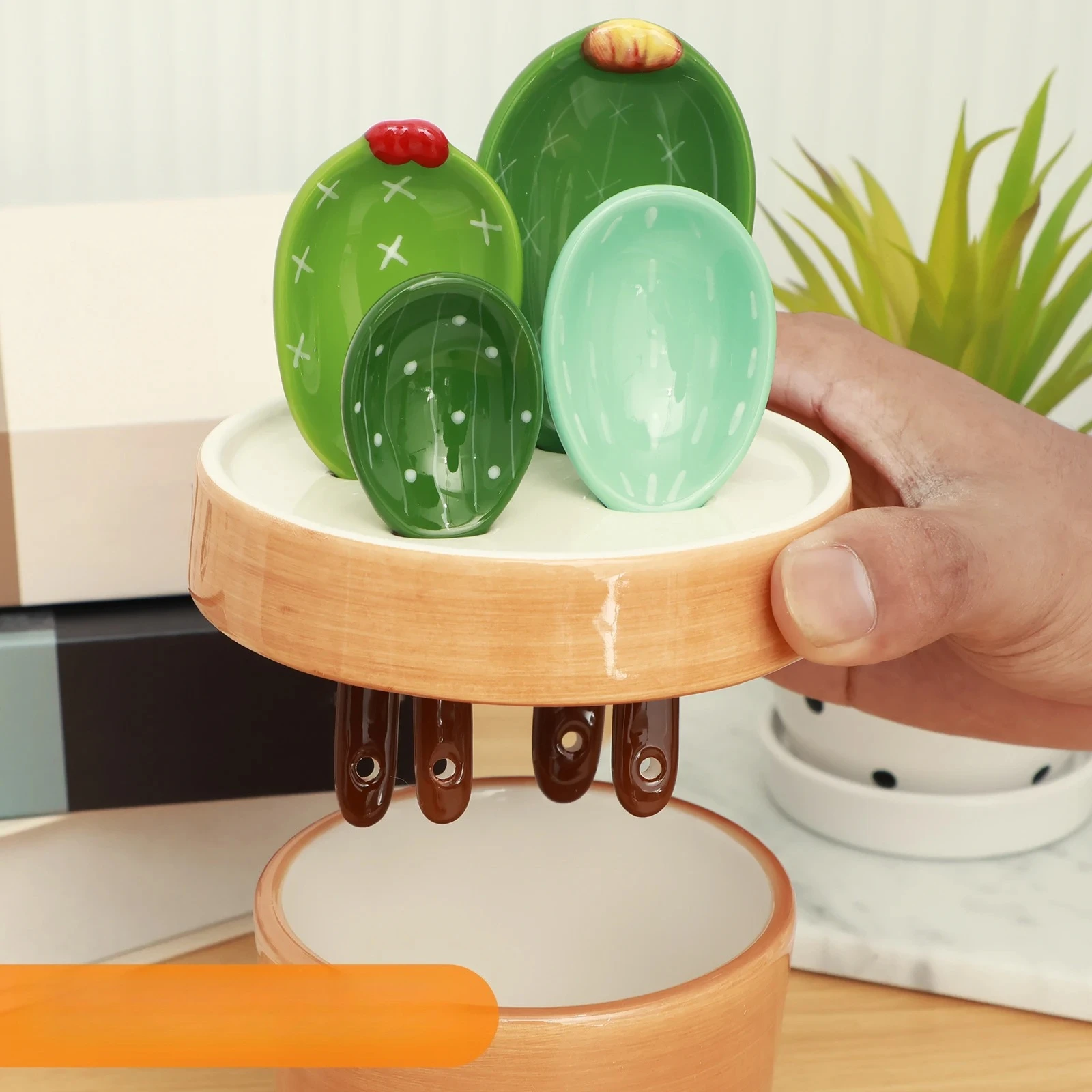 

Creative Cactus Ceramic Measuring Spoon Baking Scale Measuring Spoon Household Kitchen Ceramic Salt Sugar Small Spoon with Base
