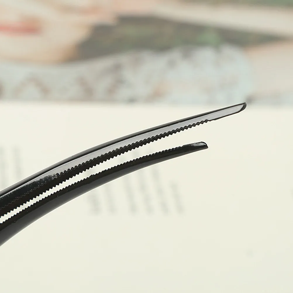 

12Pcs Horn Hair Clips Metal Duckbill Sectioning Clips for Salon Styling Seamless Design Strong Hold Partition Clip Alligator