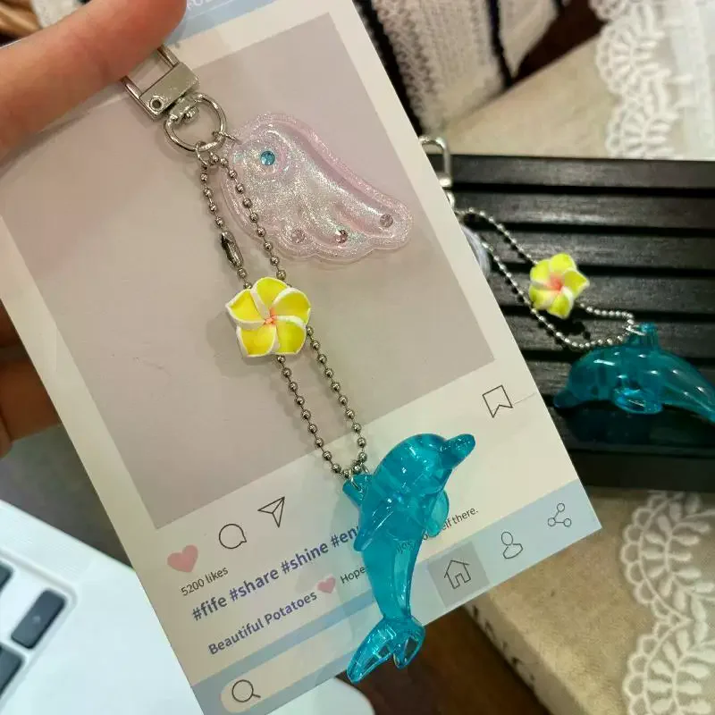 Cute Little Dolphin Pendant Keychain Creativity Wings Design Bag Charm Backpack Hanging Piece Car Key Chain Chic Accessorie