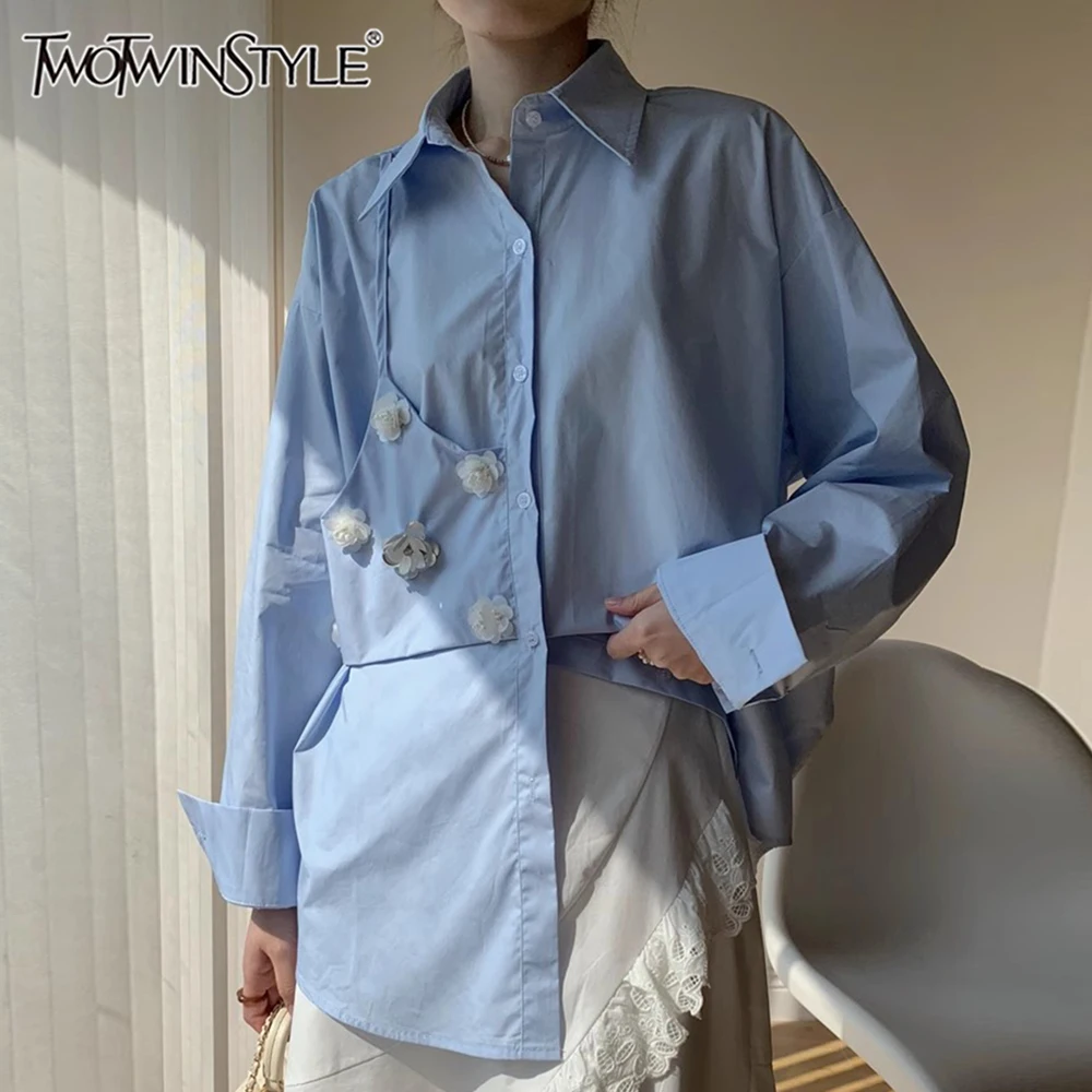 

TWOTWINSTYLE Hit Color Spliced Appliques Loose Blouses For Women Lapel Long Sleeve Patchwork Button Shirts Female Fashion Style
