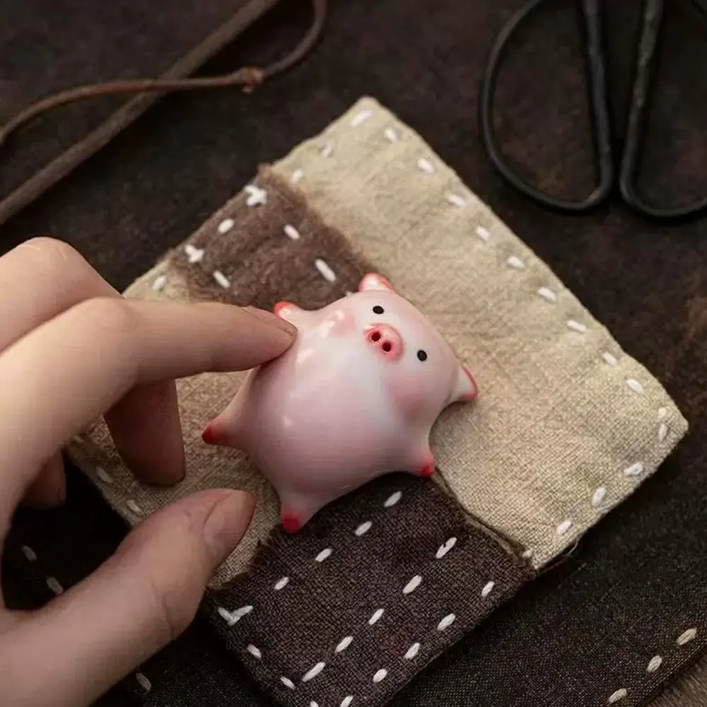 Tea Pet Piggy Cartoon Ceramic Tea Cup Decorate Ceramic Spitting Bubble Pig Funny Gift Home Decoration Tea Accessories