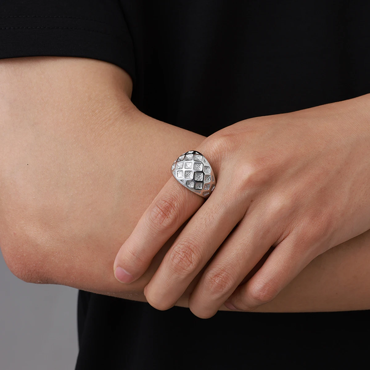 Luxury 17mm Stainless Steel Hollow Grid Ring Men Silver Color Plain Dome Statement Band Hip Hop Chunky Male Jewelry Size 10 11 view 2