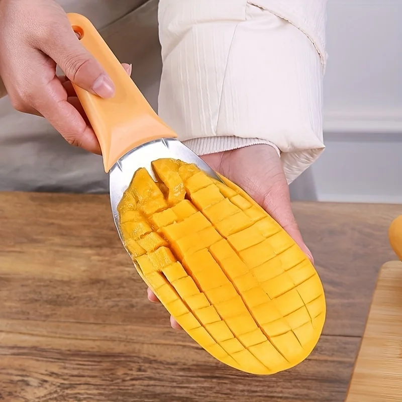 أداة تقطيع المانجو قطعة واحدة، أداة تخطيط الفاكهة المصنوعة من الفولاذ المقاوم للصدأ وقطاعة مكعبات مع مغرفة للاستخدام في الأفوكادو والبطيخ والمطبخ #3