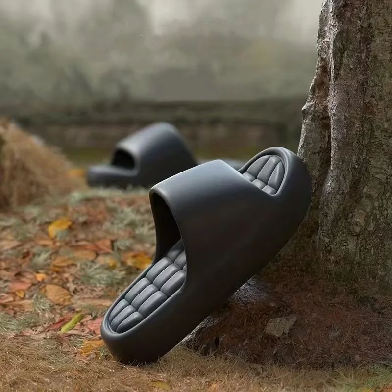 

New Casual Innovative Design Men's and Women's Shoes Eva Soft Sole Lightweight Home Slippers High-Quality Exclusive Brand Slippers