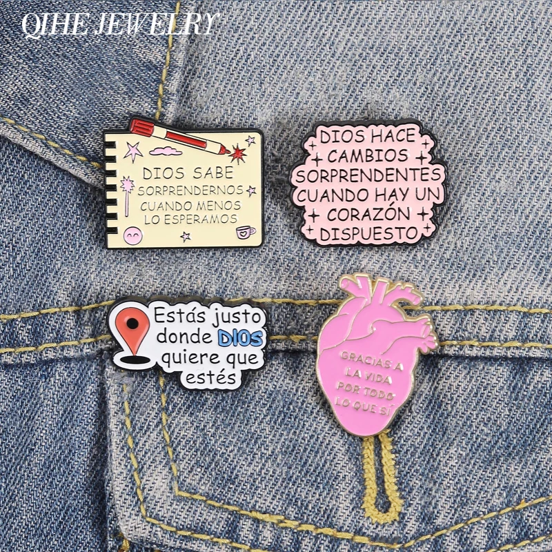 Estás Justo Donde Dios Quiere Que Estés Enamel Pins Spanish Religious Faith Quotes Brooches Backpack Lapel Badge Jewelry Gifts
