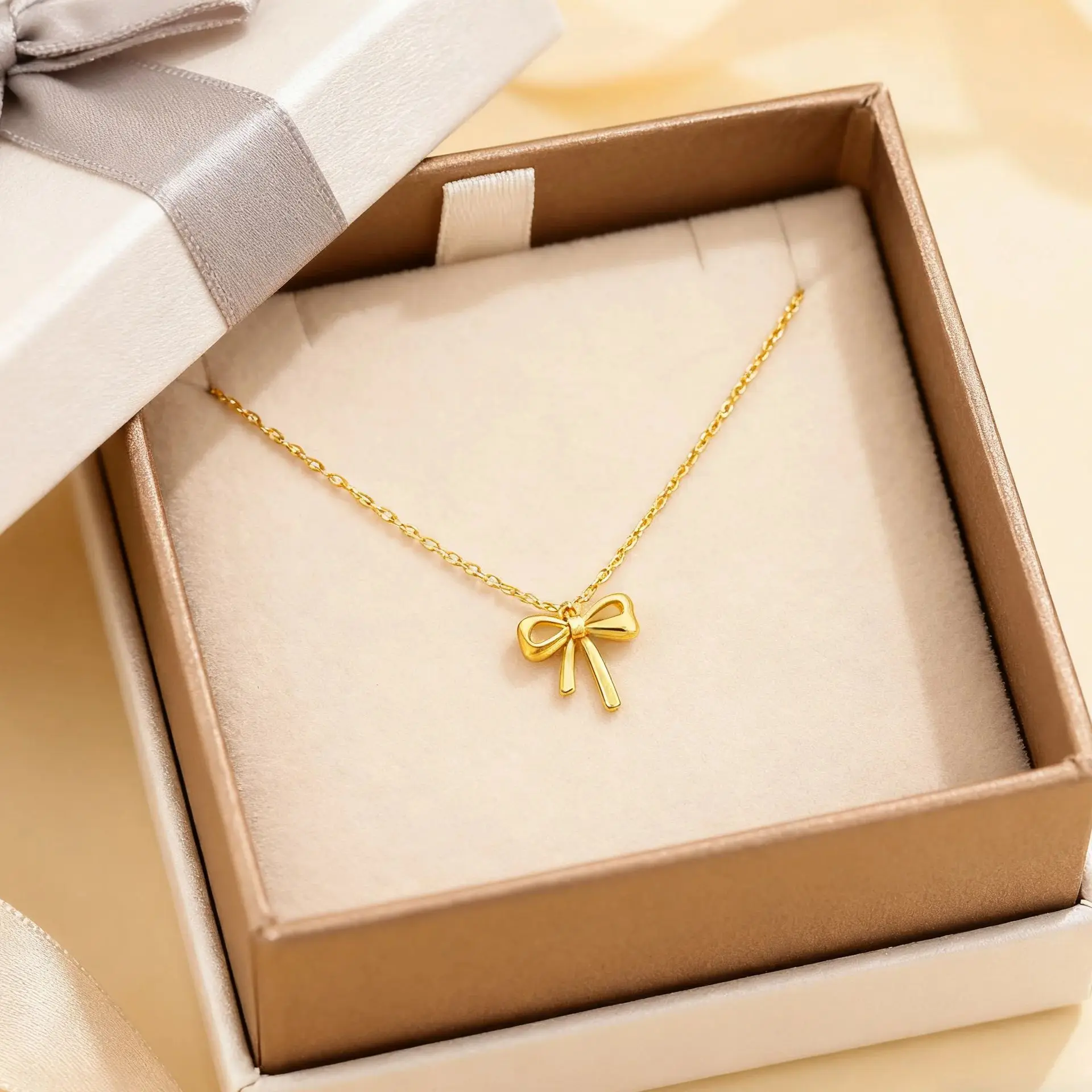 

Simple Elegant Cross Bow Necklace for Women Attractive Motifs Golden Alloy Layered Necklace Party Jewellery Accessories