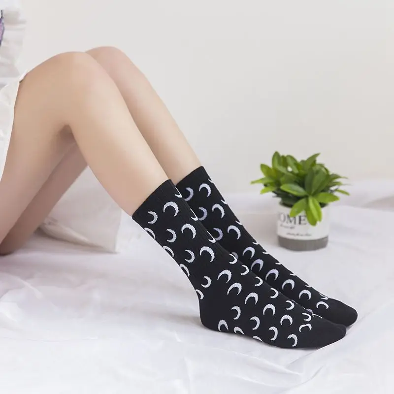 Women Purple Cotton Skateboard Street Hip Hop Socks Unisex Harajuku Calcetines Girls Sokken Stars Moon Funny printing