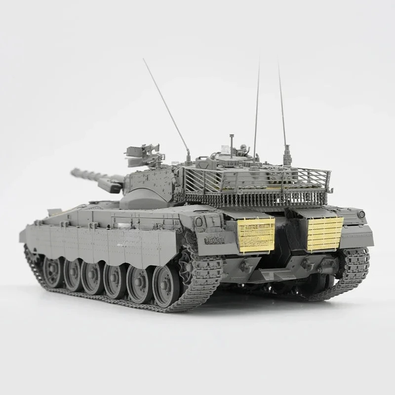BORDER Plastic Assemble Tank Plastic Model Kit BT-055 Merkava 2 Main Battle Tank, Fully Built, Active Suspension 1/35